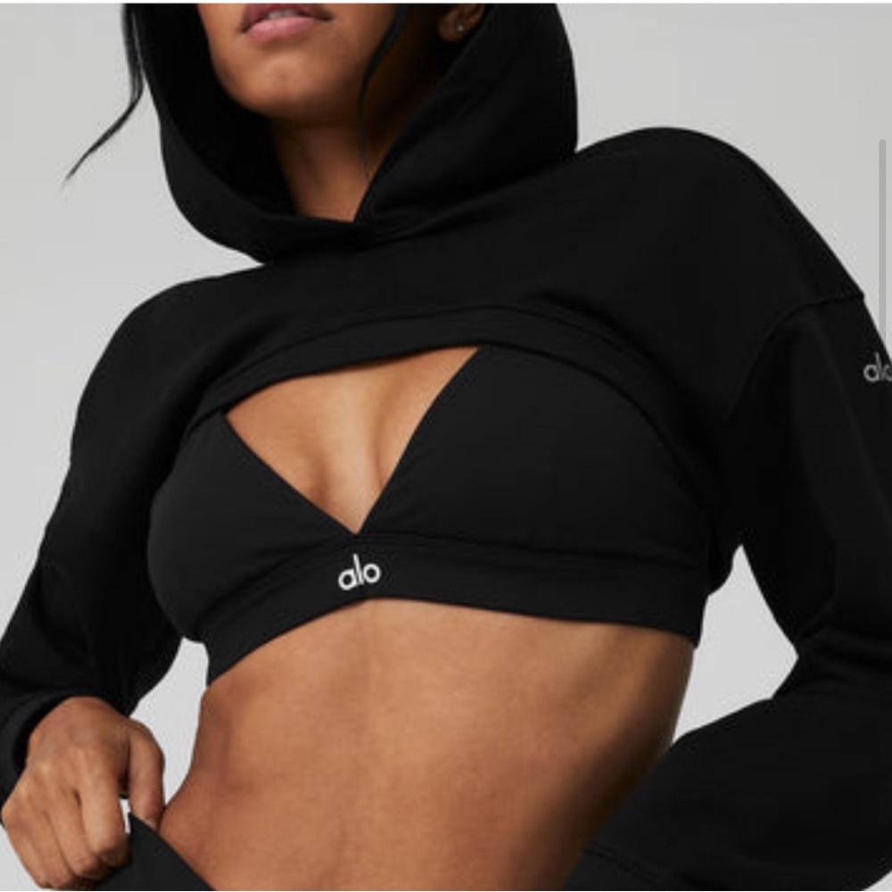 ALO YOGA—Shrug-It-Off Cropped Fleece Hoodie. In Black, Size Women’s Medi…